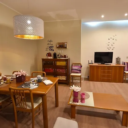 Piccola Perla Sul Maggiore 公寓 *